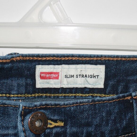 Wrangler slim straight men jeans Relaxed fit Size 36X30 - Picture 2 of 4